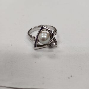 Vintage Sterling Pearl and Gem Ring size 8